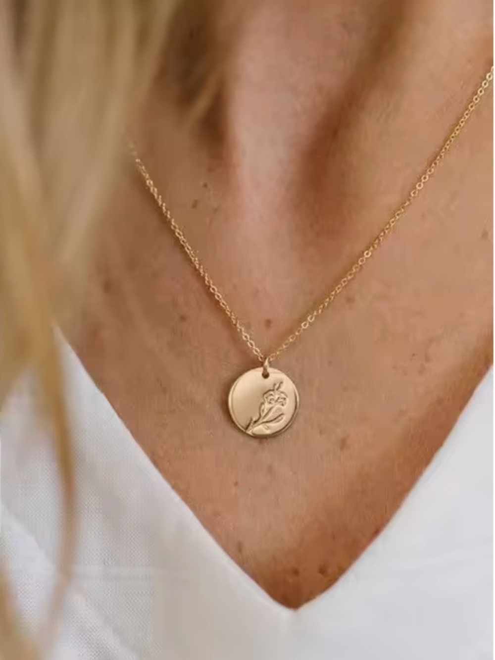 January birth flower necklace